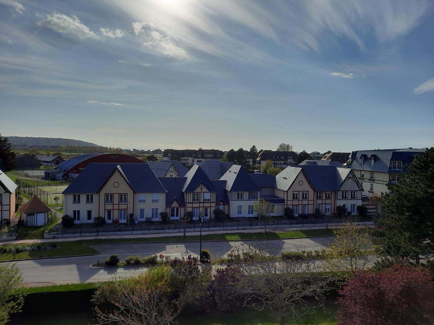 Mer Et Soleil A Blonville Sur Mer/ Deauville Exterior foto